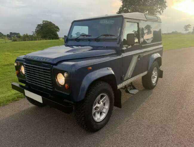 2008 Land Rover Defender 90 County HT