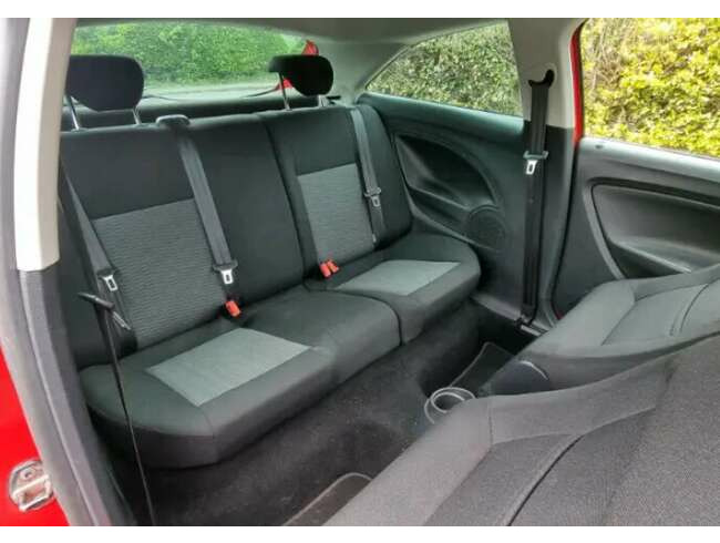 2011 Seat Ibiza 1.6 Tdi CR £30 Tax + Cambelt Done Cheap Insurance Long MOT