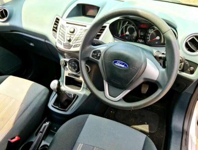 2009 Ford Fiesta Style Plus 1.2 Petrol ... 5 Doors Long Mot