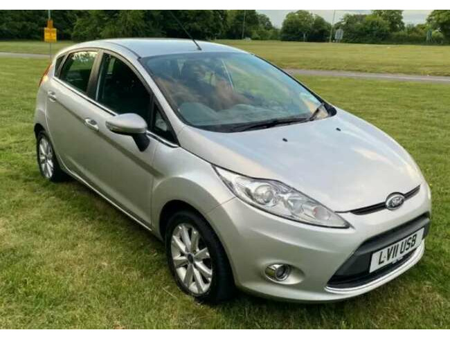 2011 Ford Fiesta 1.2 Zetec - Fsh - Stunning