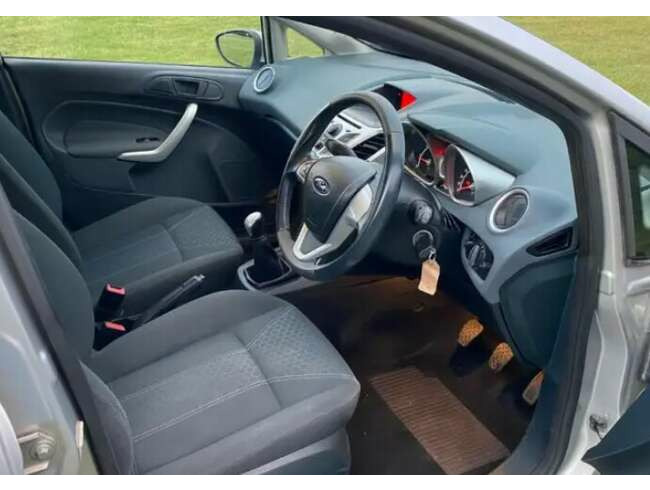 2011 Ford Fiesta 1.2 Zetec - Fsh - Stunning