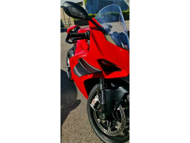 Ducati Panigale V4 Low Mileage Lots of Extras