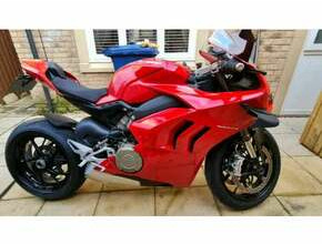 Ducati Panigale V4 Low Mileage Lots of Extras