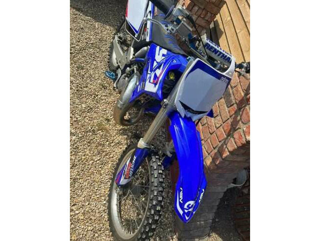 Yamaha YZ 125 03