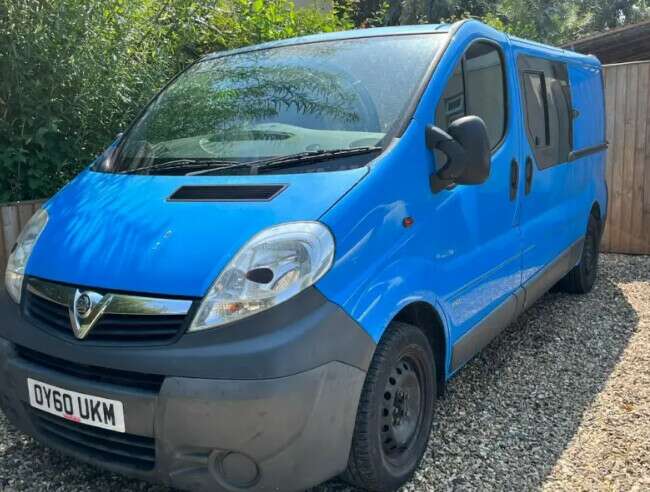 2010 Vauxhall Vivaro, 5 Seater