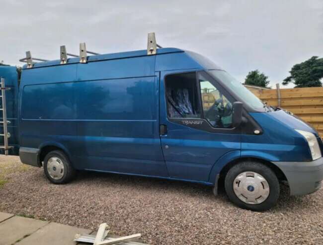 2007 Ford Transit LX