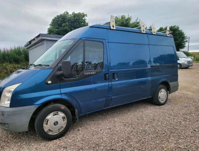 2007 Ford Transit LX