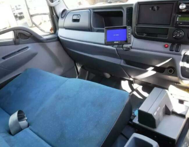 2017 Mitsubishi Canter 7C15 Box Van