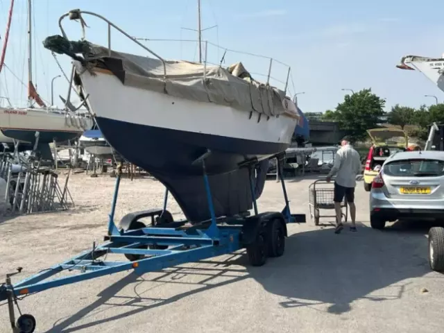 1950s Yachting World Peoples Boat 23Ft