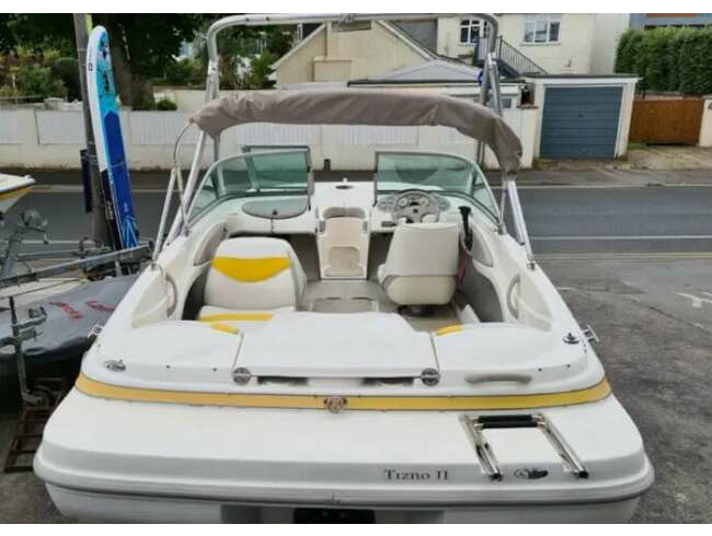 2005 Maxum 1800 Bowrider Speed Boat