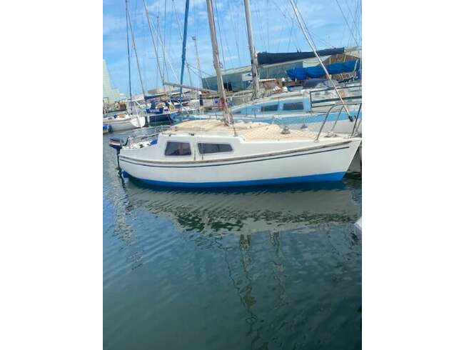 Dockrell 22 Sailing Boat