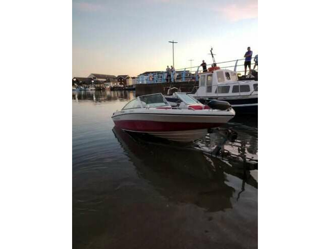 19 Foot Speed Boat 140Bhp Engine Just Been Serviced