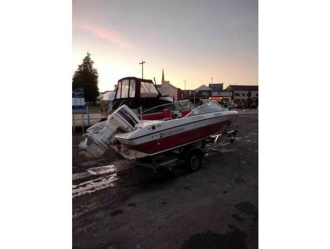 19 Foot Speed Boat 140Bhp Engine Just Been Serviced