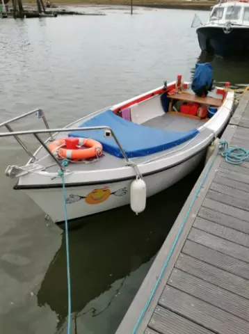16Ft Boat