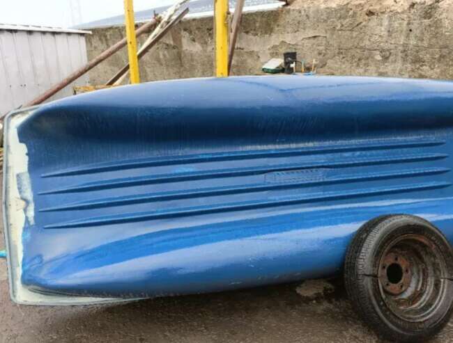 Tabur Yak Iii Boat £300 No Trailer or Engine