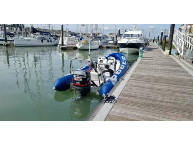 Avon Adventure 620 Yamaha 150HP Vmax TRP V6 6.2M Zodiac RIB Boat Extreme Trailer