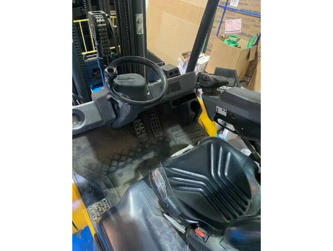 2011 Jungheinrich TFG 435s wide track 3.5t LPG Container Spec