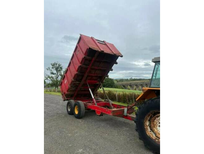 Renault 68-14 Loader Tractor & Tipping trailer