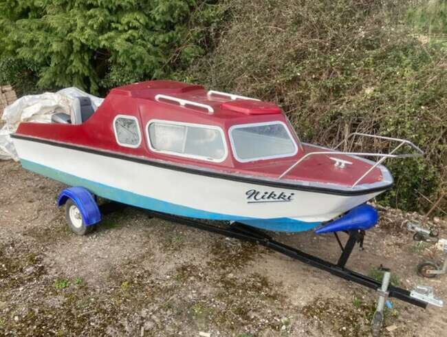 Micro Plus 18Ft Trailer Boat with Engine (2 Stroke) 8 Marina & Trailer