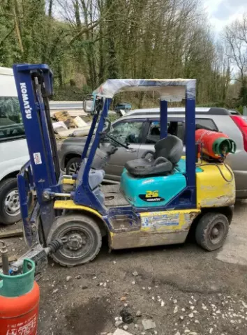 Komatsu 25