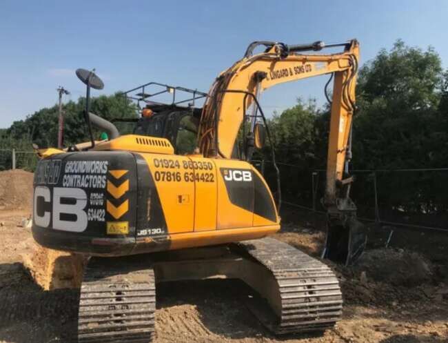 2014 JCB JS130LC