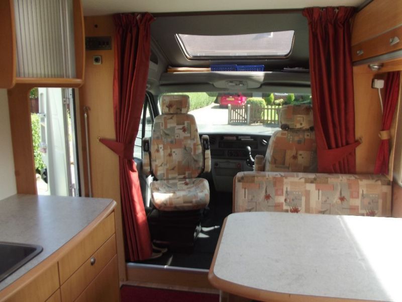 2006 2 Berth Lunar Premier H522 Motorhome image 5