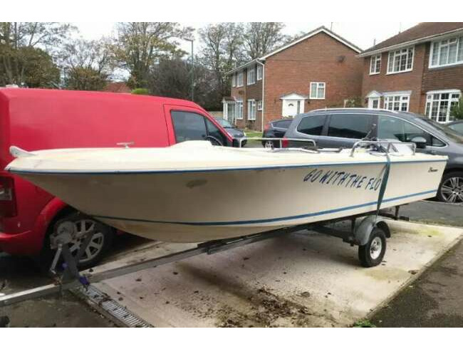 14Ft Speed Boat with 30Hp Outboard Engine