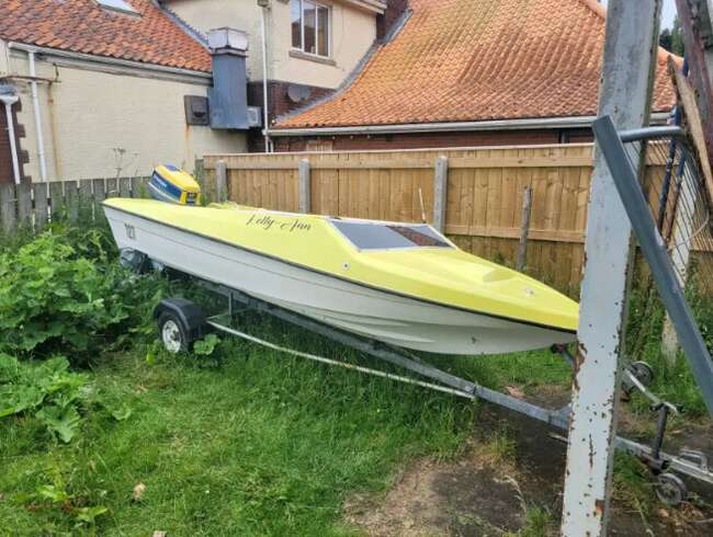 Speed Boat 16Ft £2000 Ono