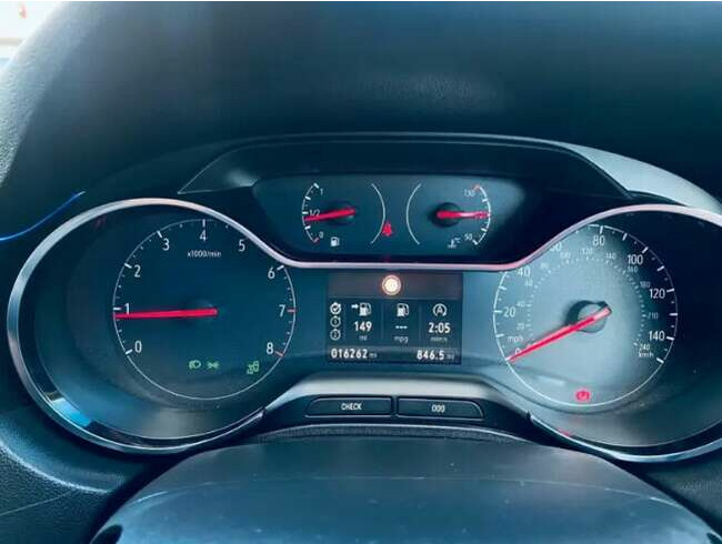2018 Vauxhall Grandland X 1.2 Turbo Sport