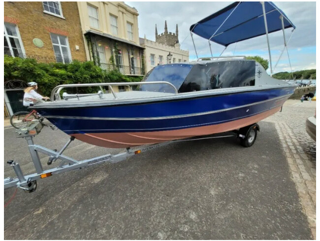 Phoenix 535 Custom Build Cuddy Cabin Speed Boat. Complete Package