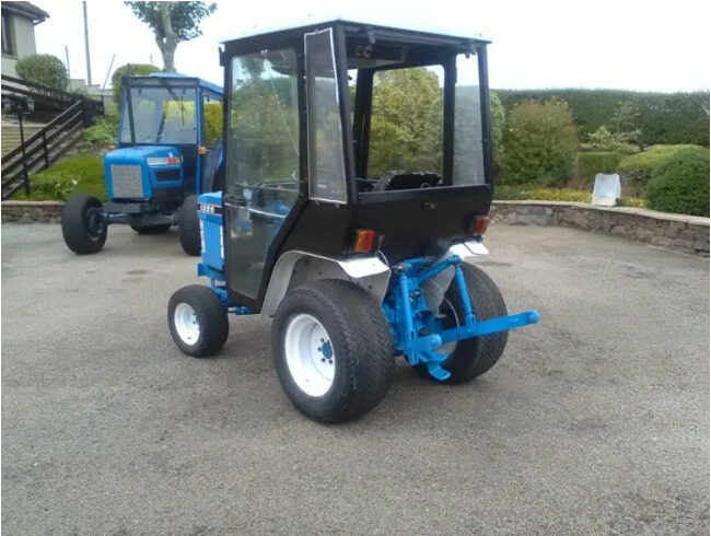 Ford 1220 4 Wheel Drive Concept Tractor