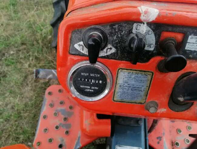 Kubota Compact Tractor B4200