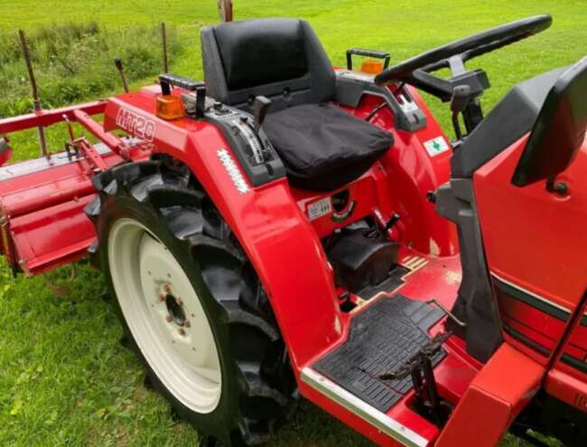 Mitsubishi MT20 4WD Compact Tractor & 1.4 meter Rotavator