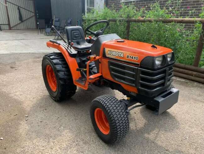 Kubota B1410 Compact Tractor