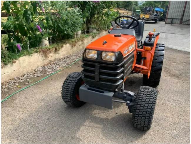 Kubota B1410 Compact Tractor