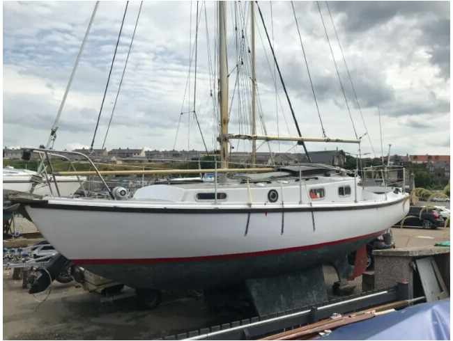 Atlanta 8.5 Sailing Boat (Motor Cruiser) for Sale