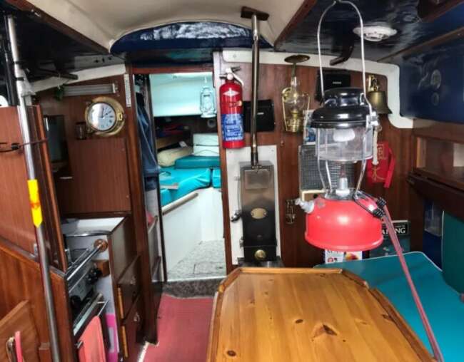 Atlanta 8.5 Sailing Boat (Motor Cruiser) for Sale