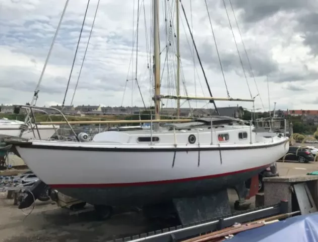 Atlanta 8.5 Sailing Boat (Motor Cruiser) for Sale