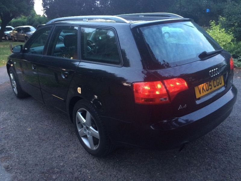 2005 Audi A4 Avant 2.0 petrol image 2