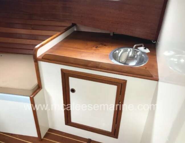 2014 Bartender 22 Motor Boat