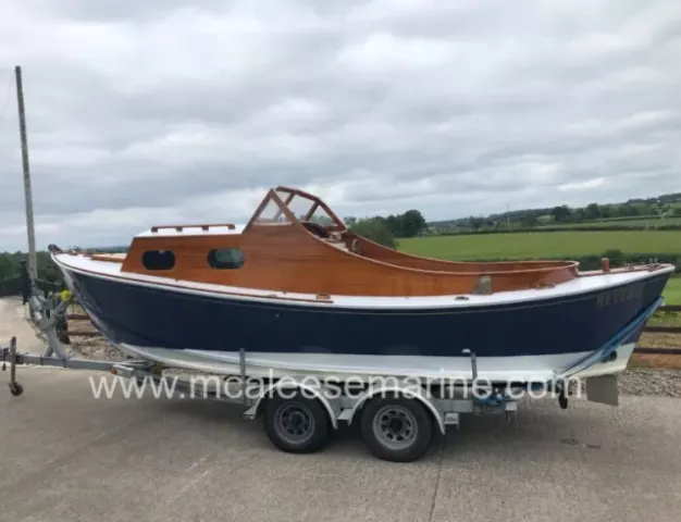 2014 Bartender 22 Motor Boat