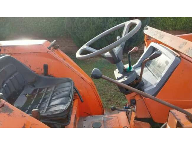 Kubota L2850 4WD Compact Tractor with front loader - £4850 ono Can Deliver