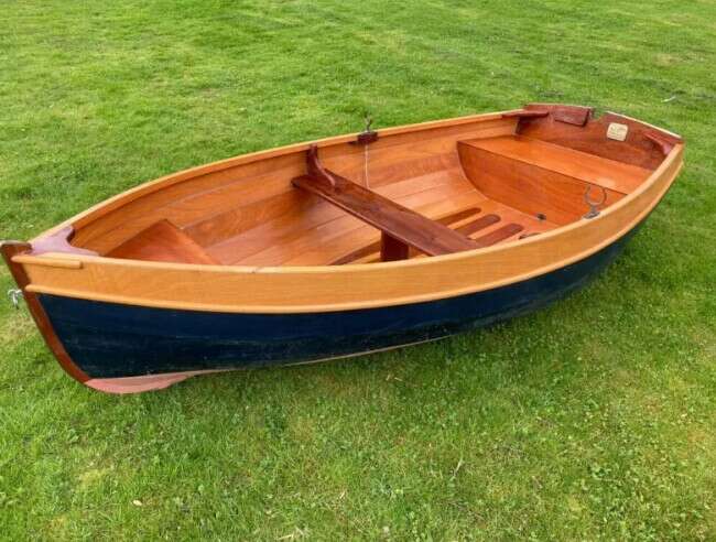 Nutshell Dingy - Very Good Condition, Rowing Boat