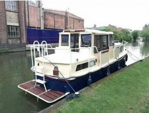 1980 River Boat Moored on Port Meadow