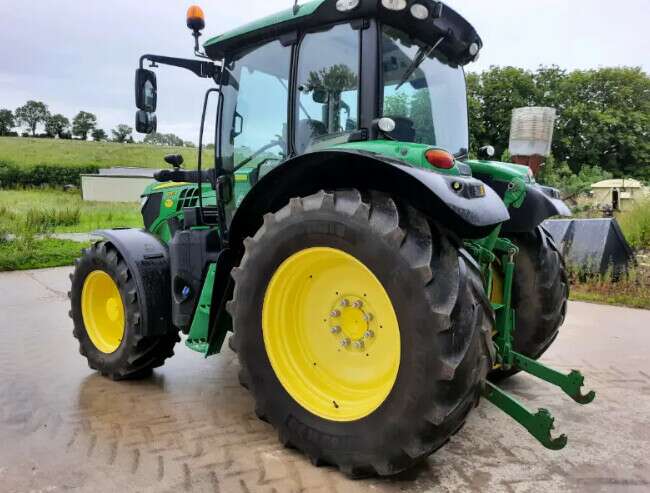 John Deere 6130R