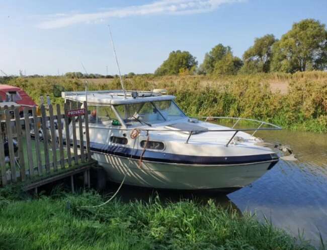 Bayliner 22Ft Cabin Boat with Bmw 636 Disel 180Hp