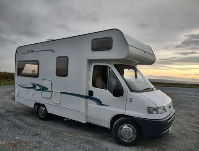 2002 Lunar Newstar 4 Berth Motorhome