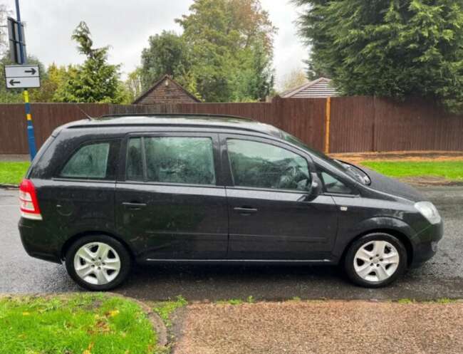 2013 HPI Clear Vauxhall Zafira 1.6 Petrol 11 Months MOT 2 Owner 7 Seater