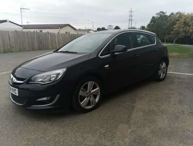 2014 Vauxhall, Astra, Hatchback, Manual, 1364 (cc), 5 Doors