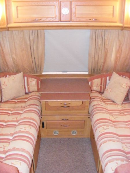 2001 Fleetwood Island Sumatra, 5 berth image 3